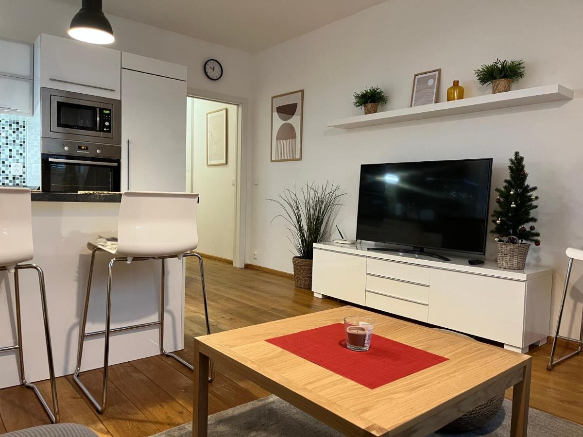 Апартаменти Apartman Pod Horama Їлемніце Екстер'єр фото